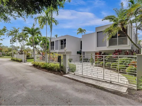 10481 SW 126th St, Miami, FL 33176