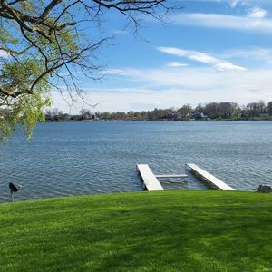 175 Ln 280e Hamilton Lake Ln, Hamilton, IN, 46742