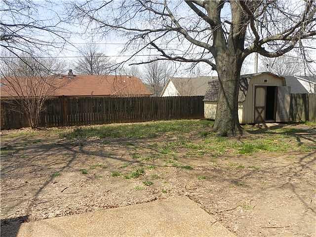2nd image of 7239 Autumn Forrest Dr