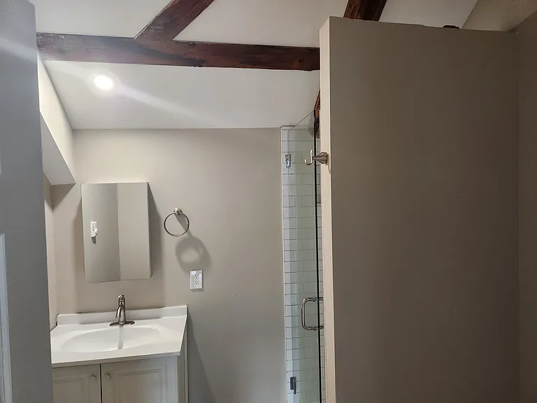 72 Main St #8 — Photo 18