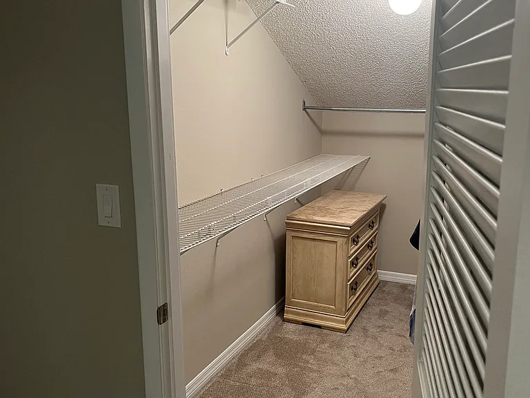 3918 Shady Glen Ln — Photo 15