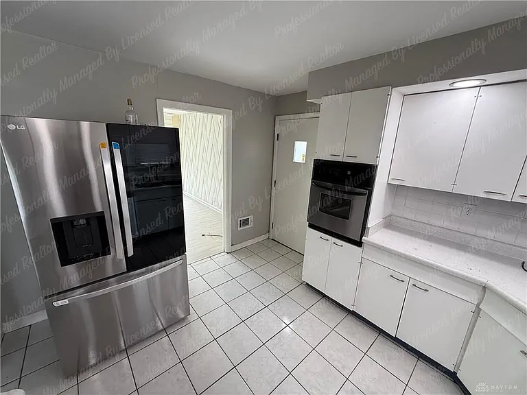 3776 Dorset Dr — Photo 19