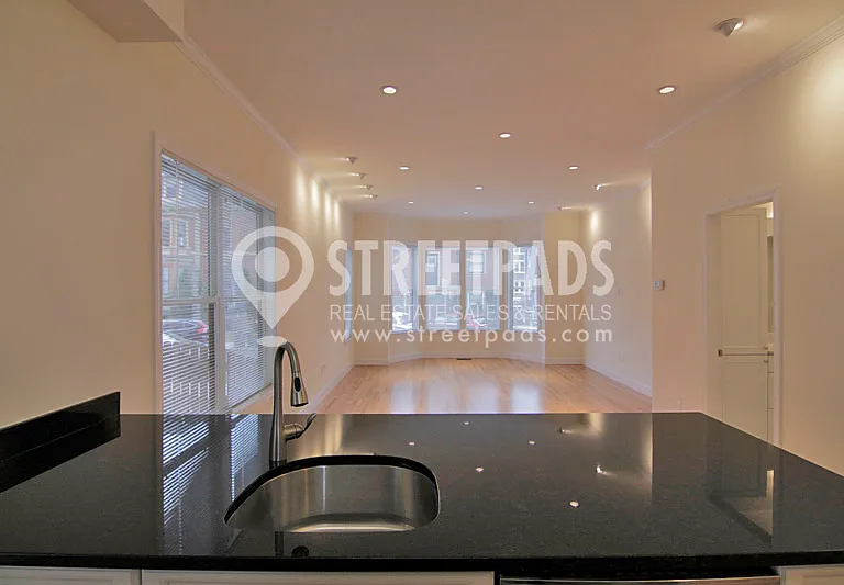 15 Langdon St — Photo 2