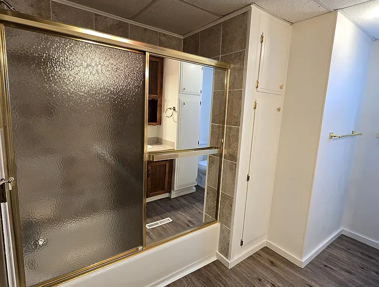 6831 Jade Park Ave NE — Photo 17