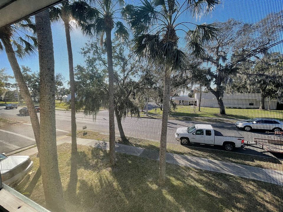 1st image of 623 N Bay St #17