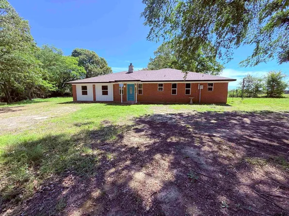 45 County Road 1197, Yantis, TX 75497