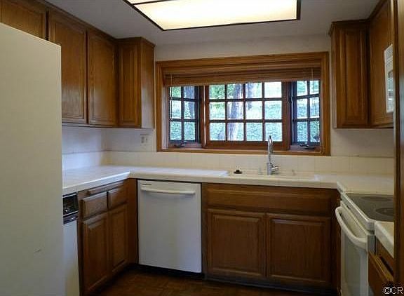 3rd image of 7318 E Singingwood Dr