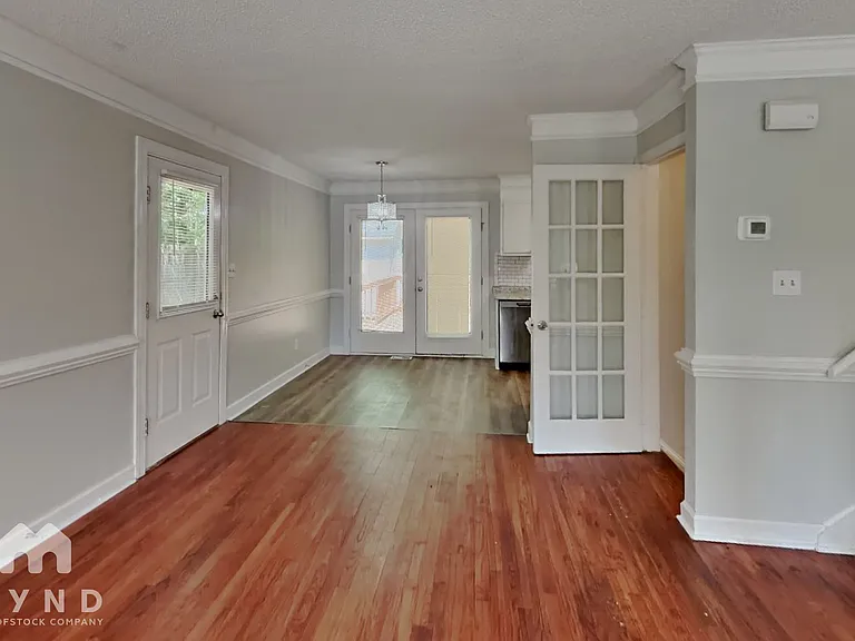 23 Joel Ct — Photo 7