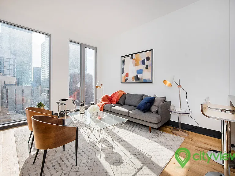 42-20 27th St #1801 — Photo 4