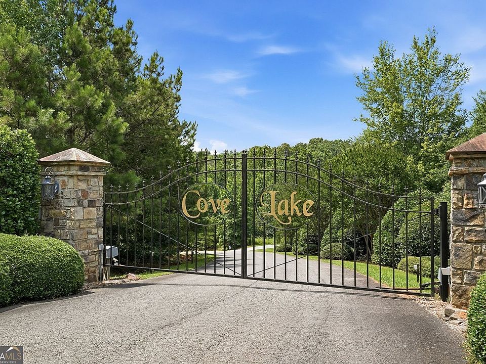 1st image of 141 Cove Lake Dr