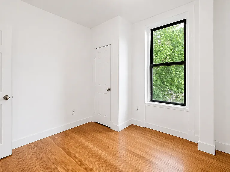 758 Marcy Ave #7 — Photo 9