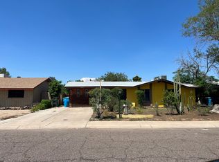 8424 W Mackenzie Dr, Phoenix, AZ 85037