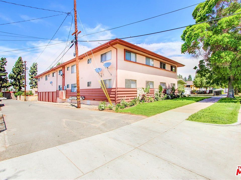 1st image of 6343 Canobie Ave