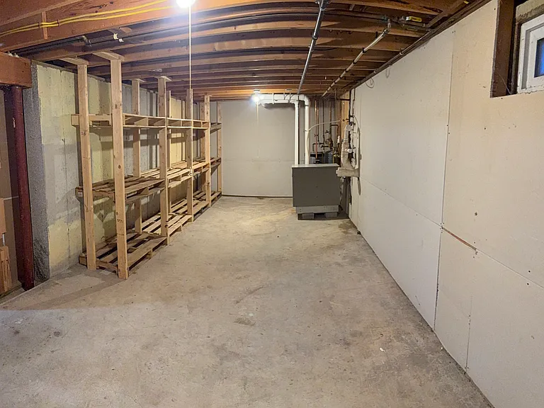 135 McMullen Rd — Photo 9