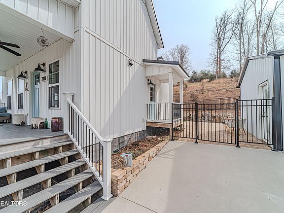 5th image of 718 Offutt Rd