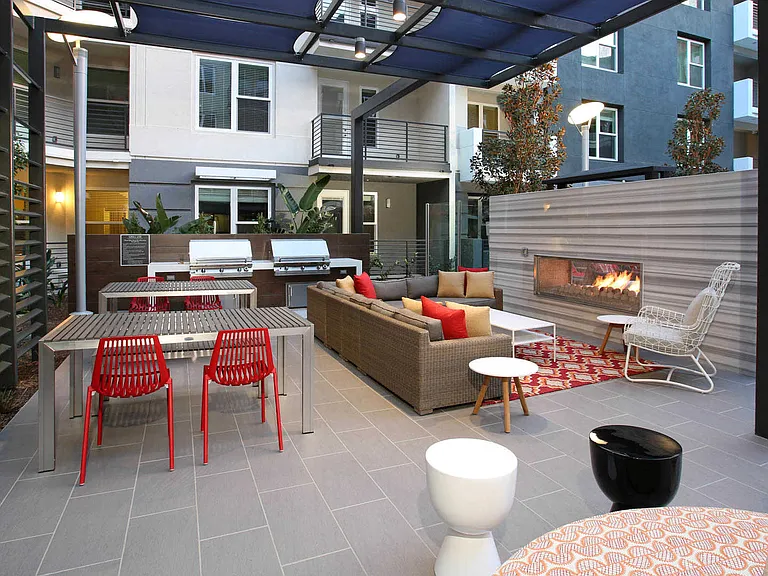 Outdoor Courtyard Lounge Space with Fireplace