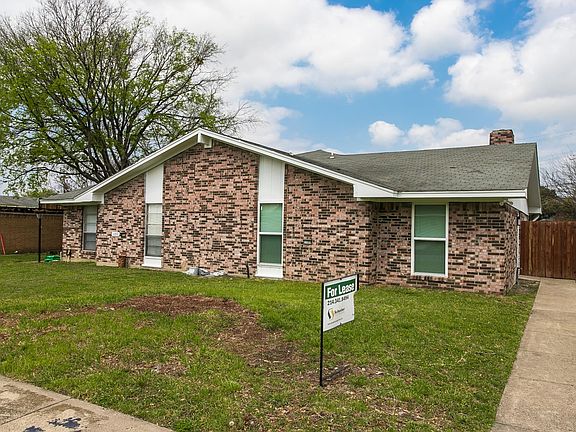 Front 3 and entrance