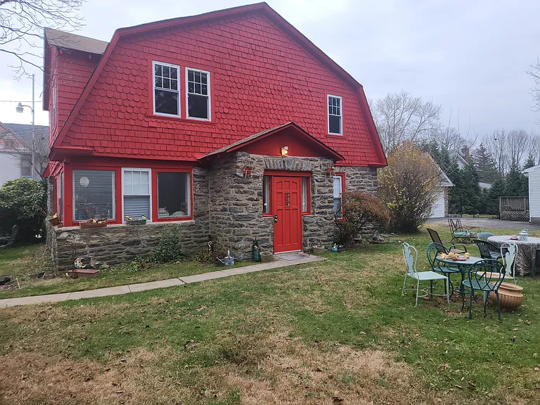 7845 Montgomery Ave #9 — Photo 8