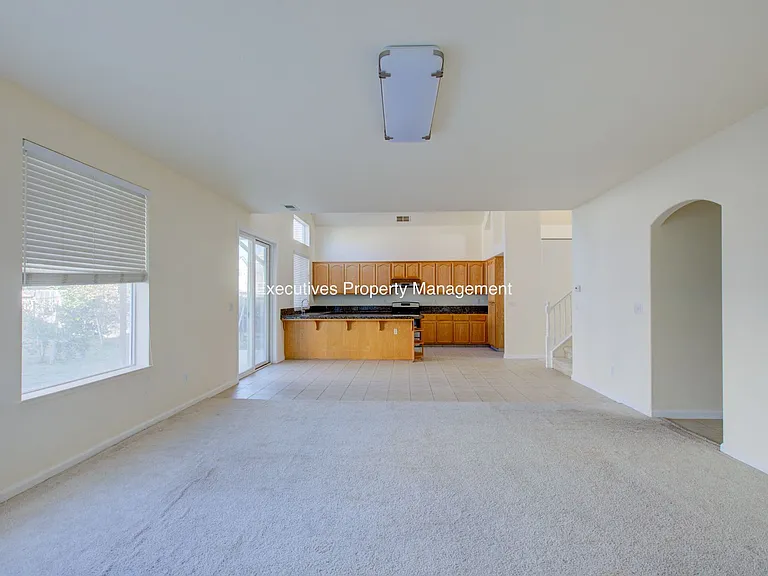 4651 Stern Dr — Photo 5