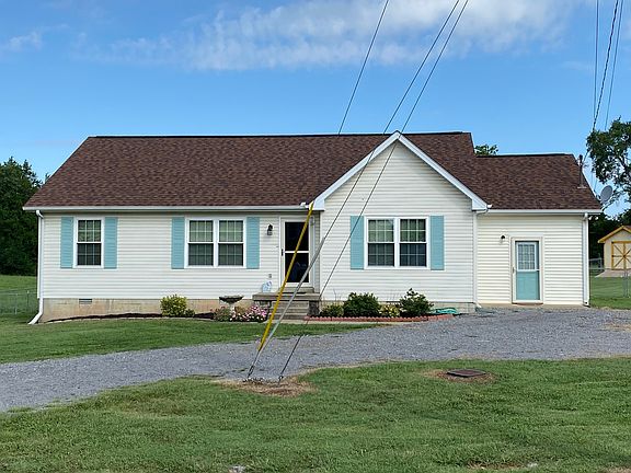 4th image of 312 Royal Garden Dr