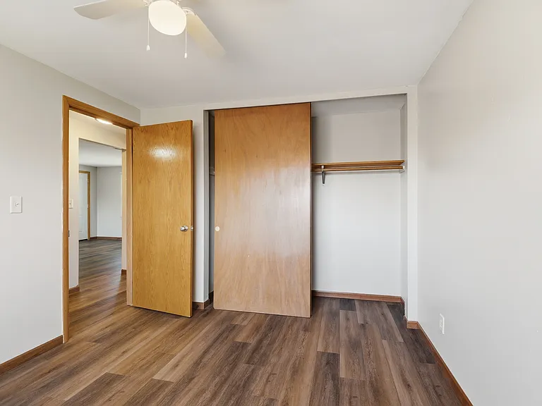 1114 Melrose Ct #1 — Photo 4