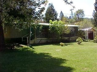 3391 Place Rd, Sunny Valley, OR 97497