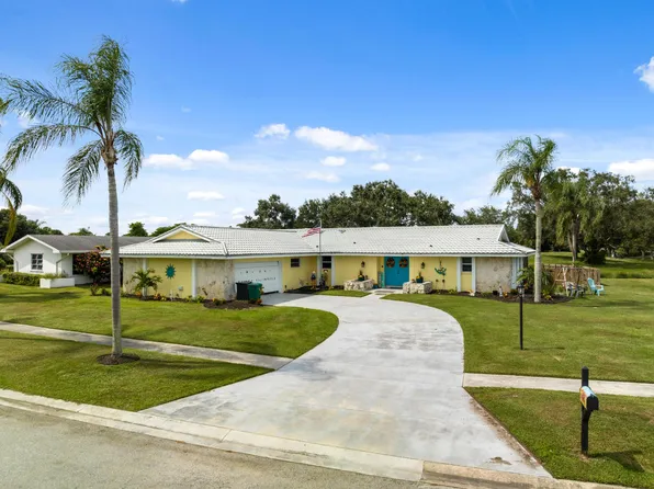 1851 SE Erwin Road, Port St Lucie, FL 34952