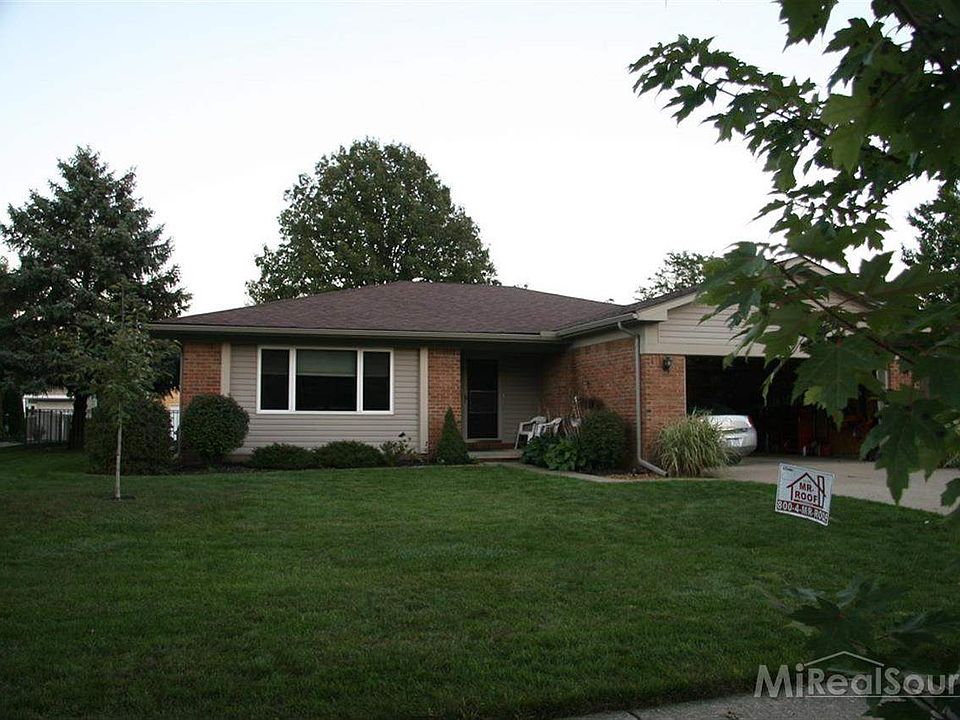 1st image of 52328 Laurel Oak Ln