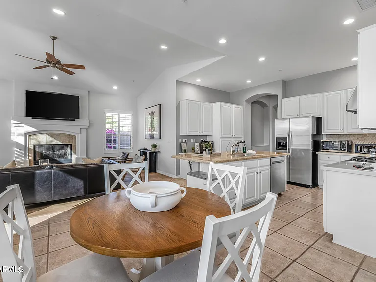 7474 E Red Bird Rd — Photo 16