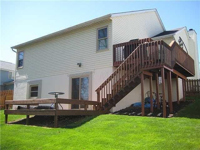 2nd image of 499 Hillview St