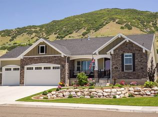73 S Elberta Way, Fruit Heights, UT 84037
