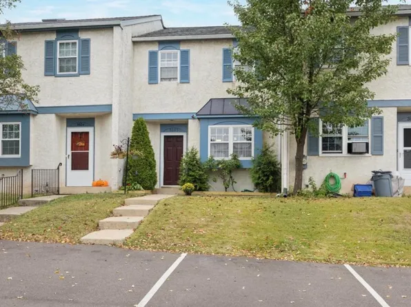 3603 Walnut Ridge Est, Pottstown, PA 19464