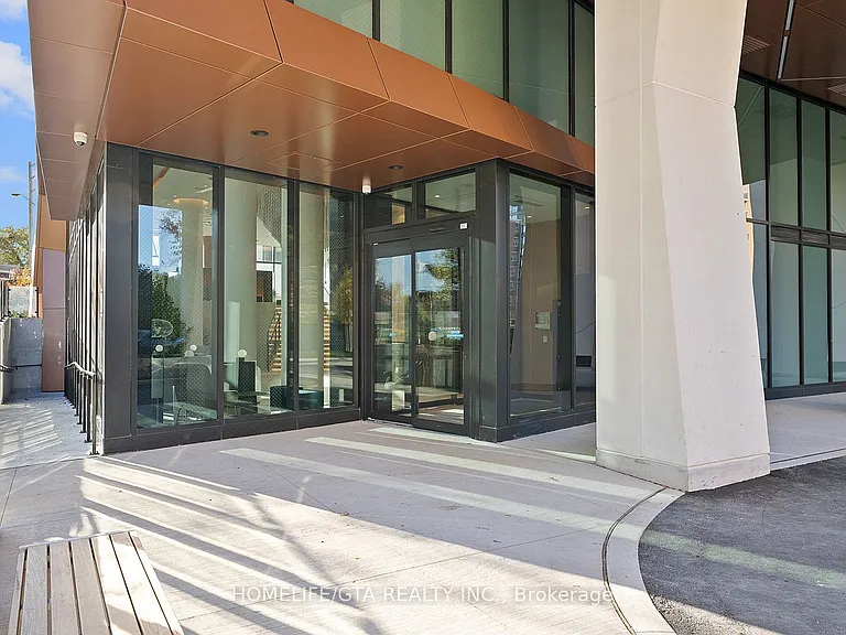 60 Central Park Dr #908 — Photo 27