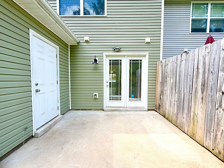 4 Covington St #244 — Photo 25