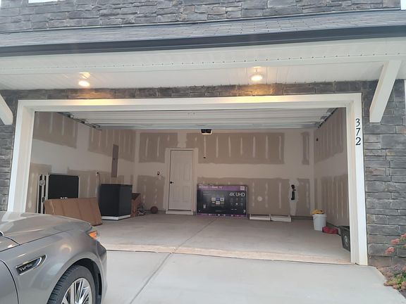2 Car Garage