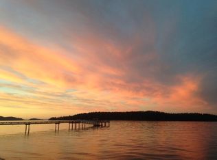 9876 SE Southworth Dr, Port Orchard, WA 98366