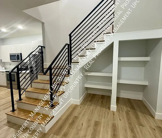 693 Neighborhood Rd — Photo 5
