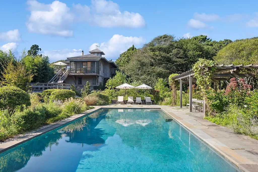 Magical Ocean Views in East Hampton - Georgica Estate — Photo 1