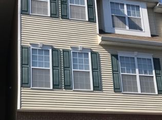 105 Conover Ter, Lebanon, NJ 08833