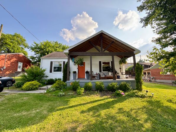 320 Montague Way