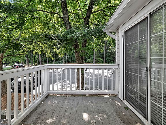 2nd image of 1905 Countryside Pl SE