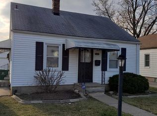 22111 Oakwood Ave, Eastpointe, MI 48021