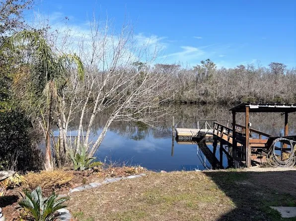 90 Manning Ln, Folkston, GA 31537