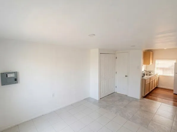 Great Rental, 1340 Peri St #C, Opa Locka, FL 33054