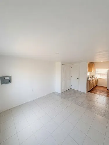 1340 Peri St Photo 1