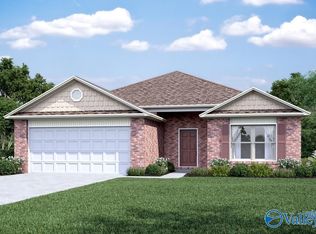 228 McKenzie Dr SW, Decatur, AL 35603