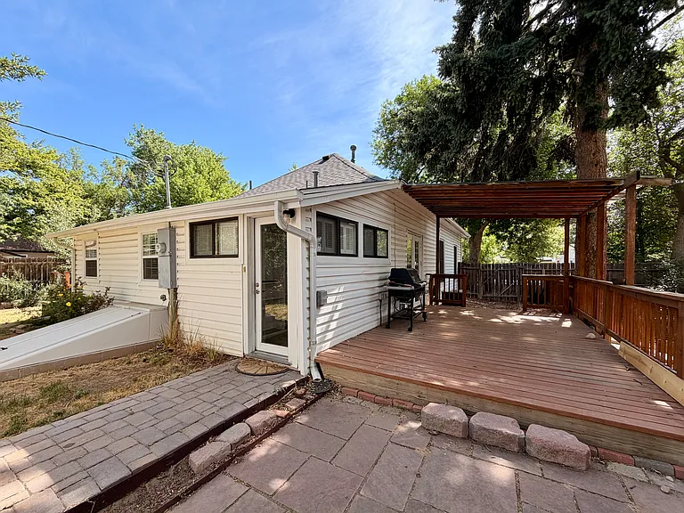 947 Terry St #A — Photo 15