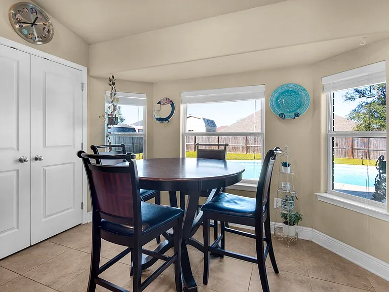 6165 Winchester Cir — Photo 14