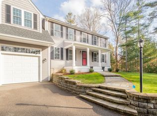 105 Summer St, Middleboro, MA 02346