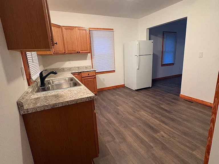 114 Plateau St — Photo 6